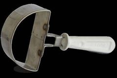 C 250149 RASPADOR CHOCOLATE 1/2 LUA INOX